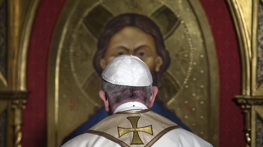 Papa Francisco visita paróquia anglicana em Roma. Foto: EPA/ANGELO CARCONI