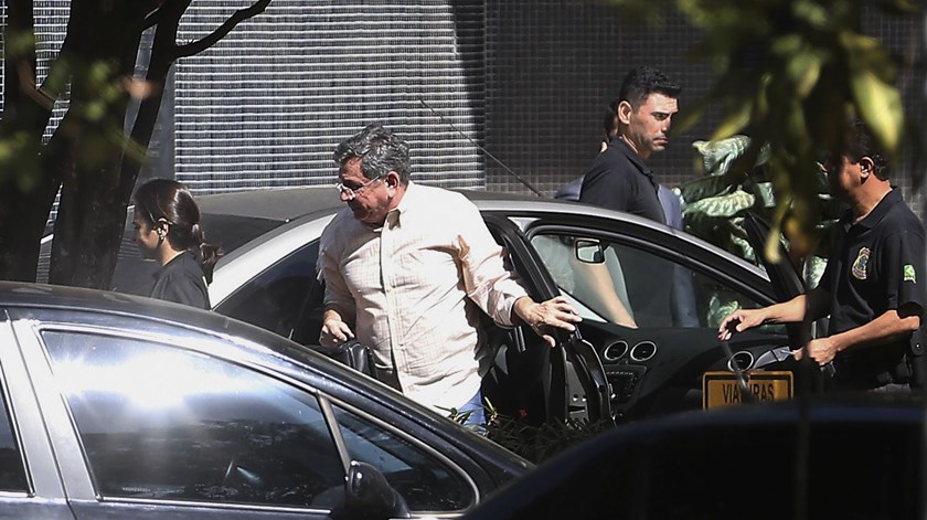 Tadeu Filippelli no momento da detenção. Foto: José Cruz/EPA