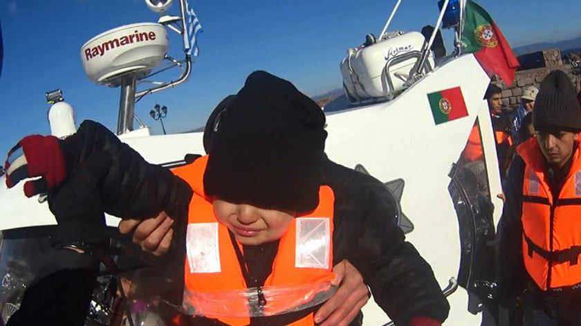 A Polícia Marítima salvou esta quinta-feira dezenas de pessoas no Mediterrâneo. Foto: Autoridade Marítima Nacional