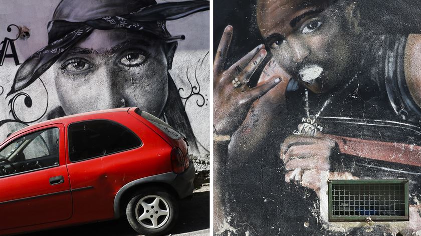 Dois graffitis do rapper 2Pac na Rua São Nicolau, dentro do bairro