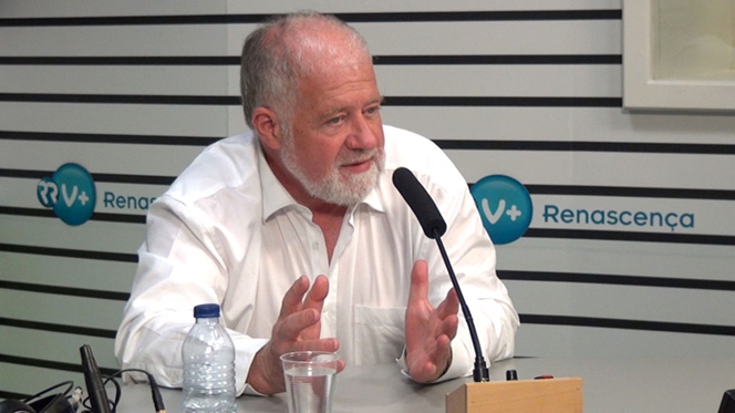 Daniel Bessa suspeita que empresas exportadoras não estão a ganhar dinheiro