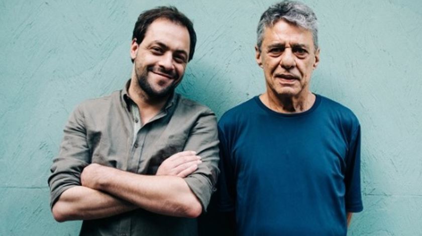 António Zambujo com Chico Buarque. Foto: DR