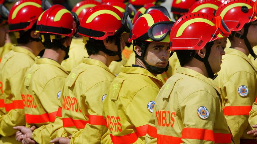 Adesão dos Bombeiros profissionais à greve foi anunciada esta quarta-feira. Foto: Lusa