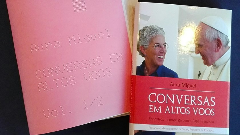 “Conversas em Altos Voos” reveladas em braille e áudio - Reportagem de Pedro Filipe Silva