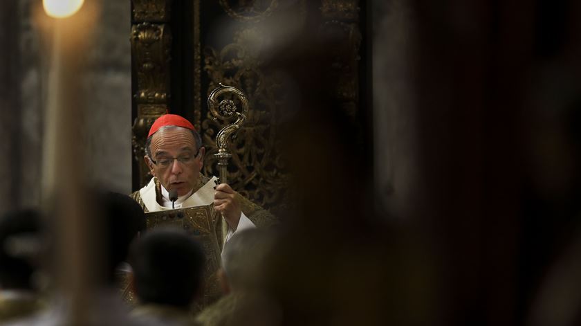 Em tempo de Quaresma, patriarca desafia católicos a reduzirem o consumo e a darem mais atenção aos outros