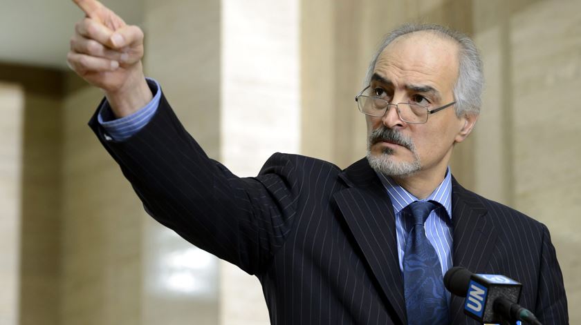 Bashar al-Jaafari em Genebra. Foto: Laurent Gillieron/EPA