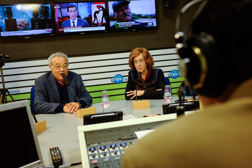 Ferreira Leite. “Partidos transformaram-se, maioritariamente, em agências de emprego”