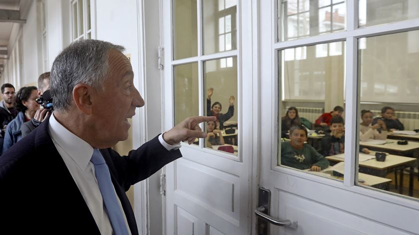 Marcelo visitou a Escola Rodrigues de Freitas, no Porto. Foto: José Coelho/Lusa