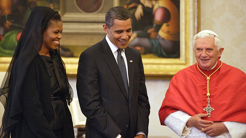 Michelle e Barack Obama com Papa Bento XVI