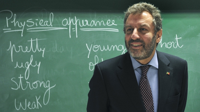 Nuno Crato sugere inglês obrigatório desde o 1º ciclo