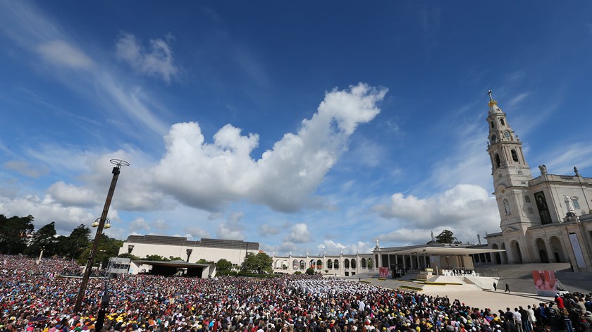 Cada vez mais coreanos visitam Fátima. Outros mercados asiáticos estão também em "franco crescimento". Foto: Nuno Veiga/Lusa