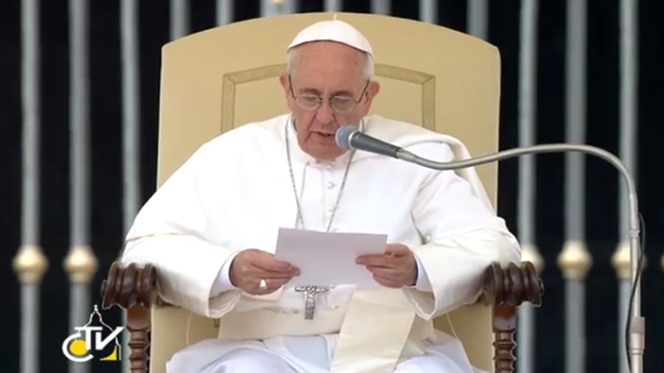 Papa pede orações pela China e pelas vítimas de Oklahoma