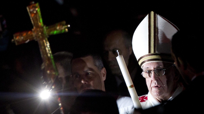"Nunca nos resignemos." Francisco renova apelo à esperança