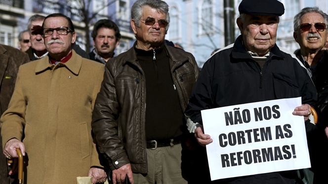 Contribuição Extraordinária de Solidariedade pode passar a definitiva