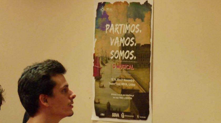 Partimos. Vamos. Somos. Os bastidores do musical
