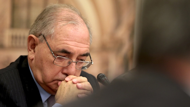 O minuto a minuto da audição parlamentar de Rui Machete