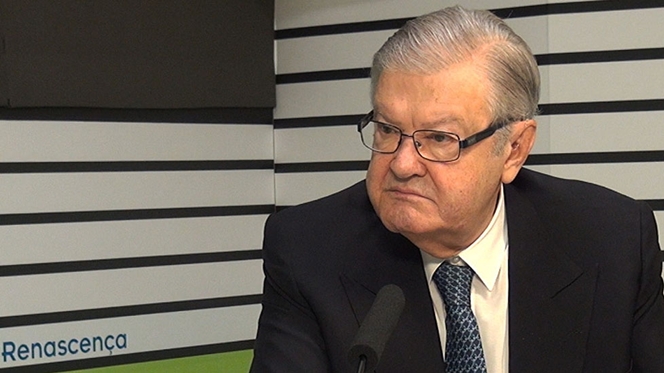 Soares dos Santos arrasa CIP e pede alteração da lei da greve