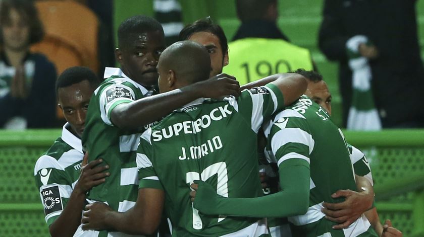 William Carvalho e João Mário são dois jogadores cobiçados por clubes internacionais. Foto: DR