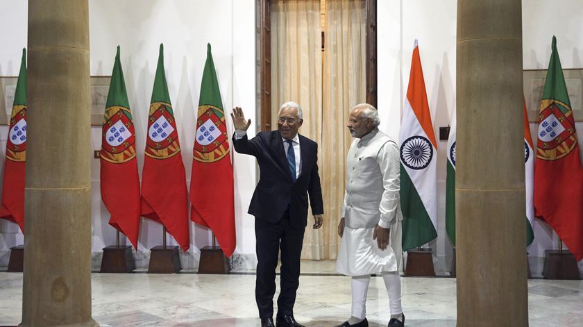 António Costa com o seu homólogo indiano, Narenda Modi, em Nova Deli. Foto: Tiago Petinga/Lusa