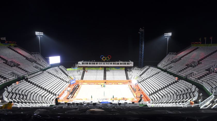 João Pedrosa e Hugo Campos vão até às areias australianas disputar o Mundial de voleibol de praia